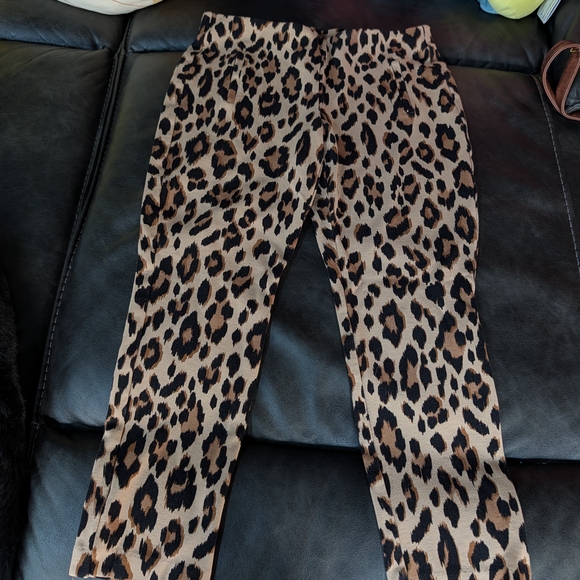 Chico's Pants - Chico's Leopard-Pattern Ankle Pants in Tan and Black